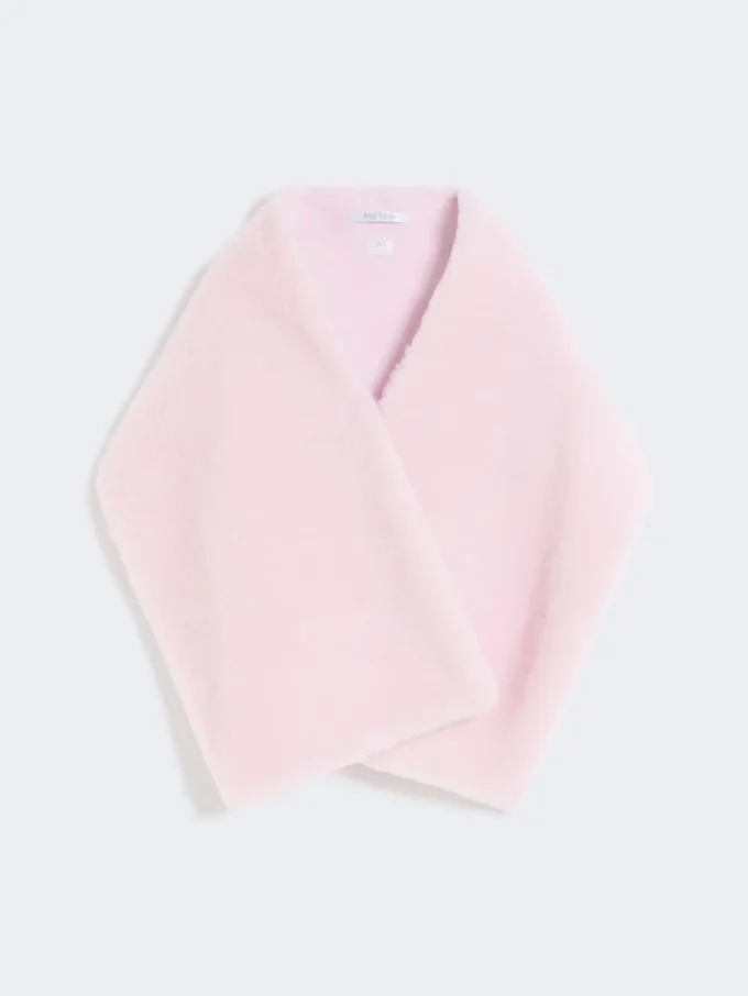 Alpaca and wool teddy stole, beige pink Alpaca and wool teddy stole, beige pink