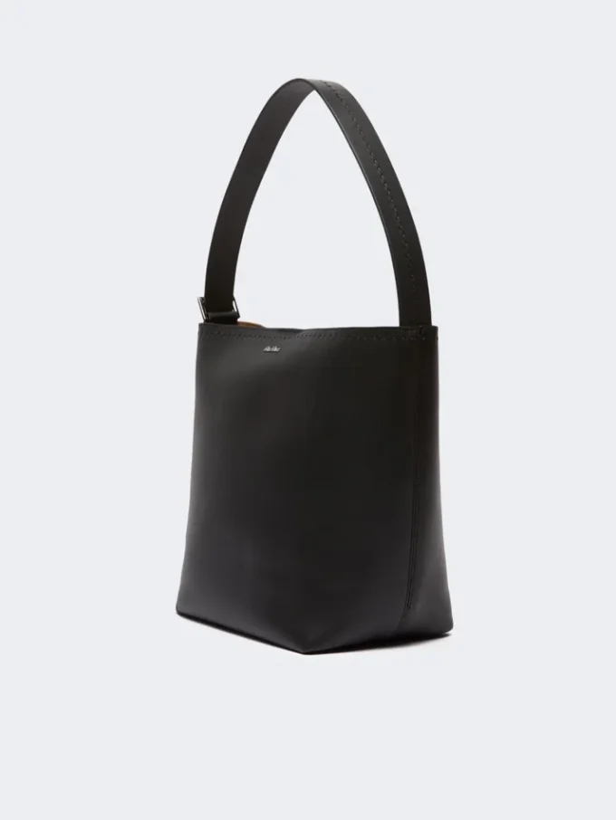 Archetipo small leather bag, black