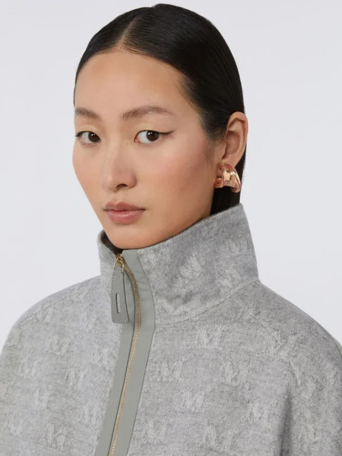 Asymmetric metal earrings, bronze