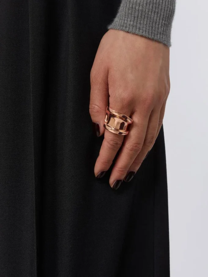 Asymmetric metal ring, bronze