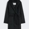 Camel robe coat, black