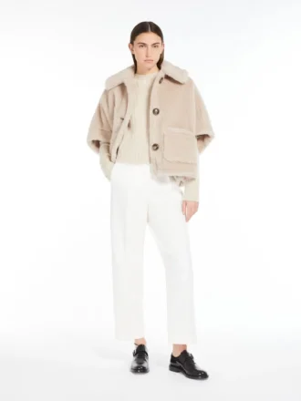 Cape in alpaca and wool teddy fabric, beige