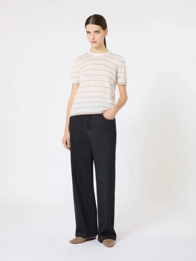 Cashmere and silk yarn sweater, beige Cashmere and silk yarn sweater, beige