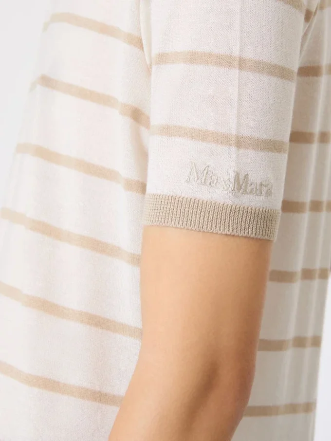 Cashmere and silk yarn sweater, beige Cashmere and silk yarn sweater, beige