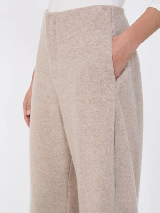 Cashmere and wool fleece trousers, beige Cashmere and wool fleece trousers, beige