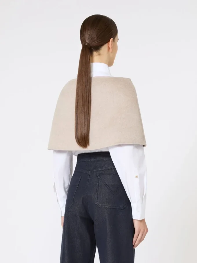 Cashmere infinity scarf, beige