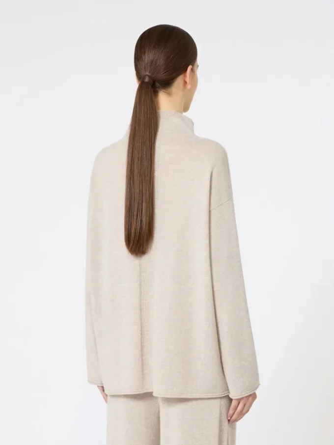 Cashmere yarn jumper, beige Cashmere yarn jumper, beige