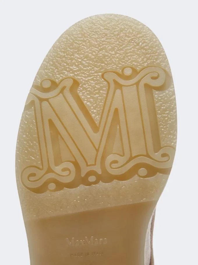 Combat boots in pure cashmere, beige