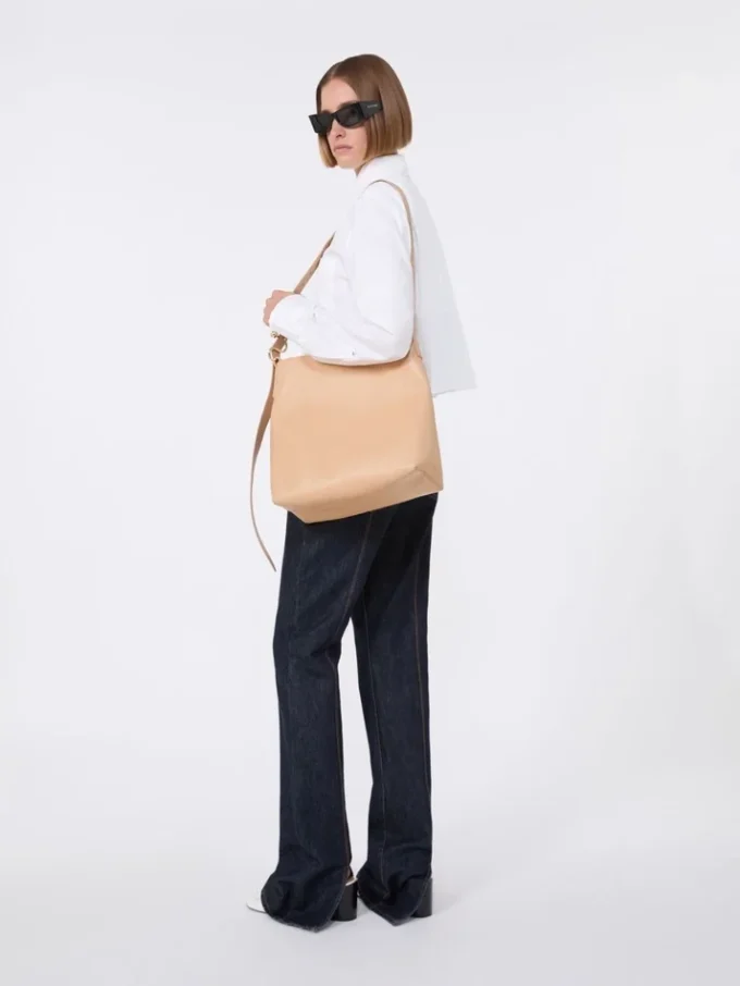 Cotton cropped shirt with pleated back, optical white Cotton cropped shirt with pleated back, optical white