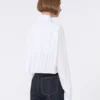 Cotton cropped shirt with pleated back, optical white Cotton cropped shirt with pleated back, optical white