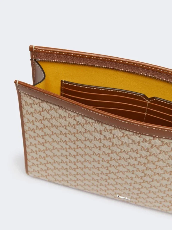 Cotton jacquard medium pouch, hazelnut brown