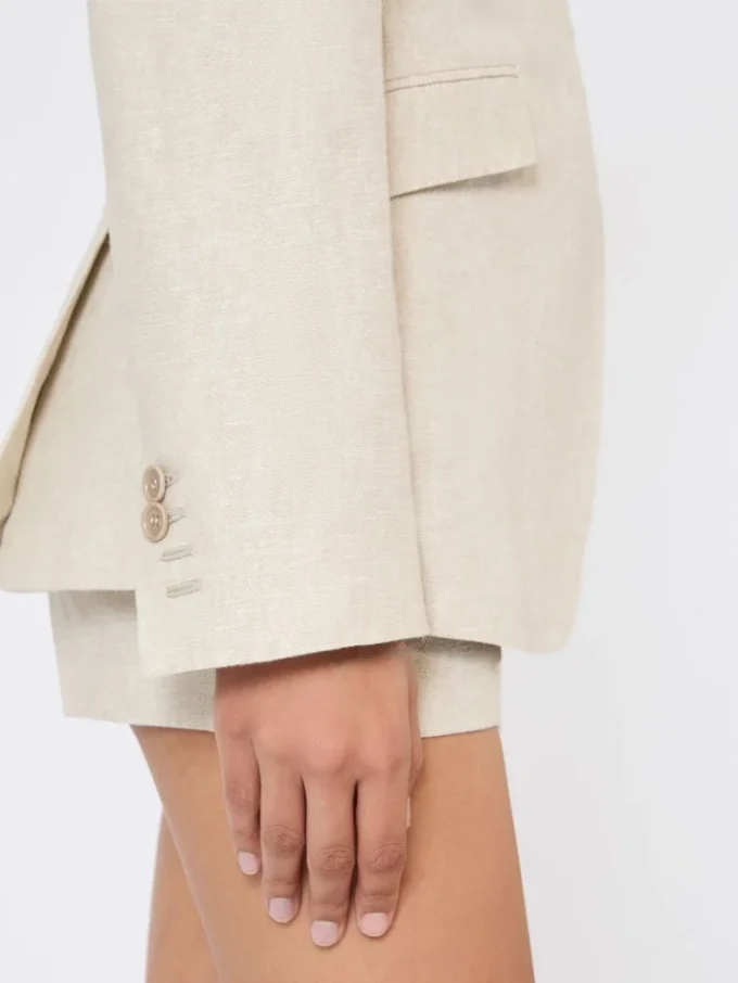 Double-breasted blazer in linen drill, sand Double-breasted blazer in linen drill, sand