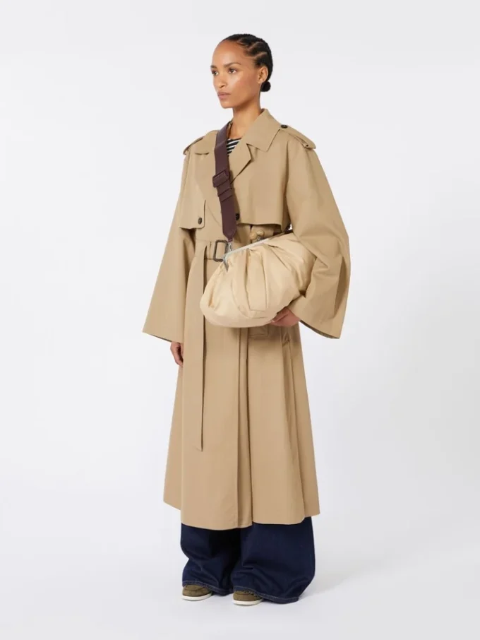 Extra-large padded technical gabardine pasticcino bag, beige