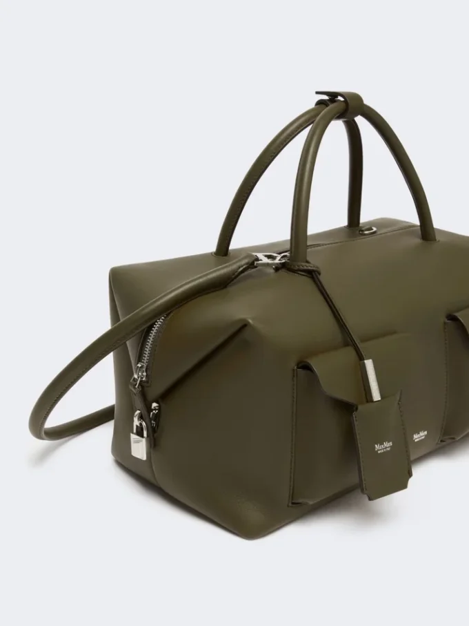 Large leather boston bag with pockets, dark brown Large leather boston bag with pockets, dark brown