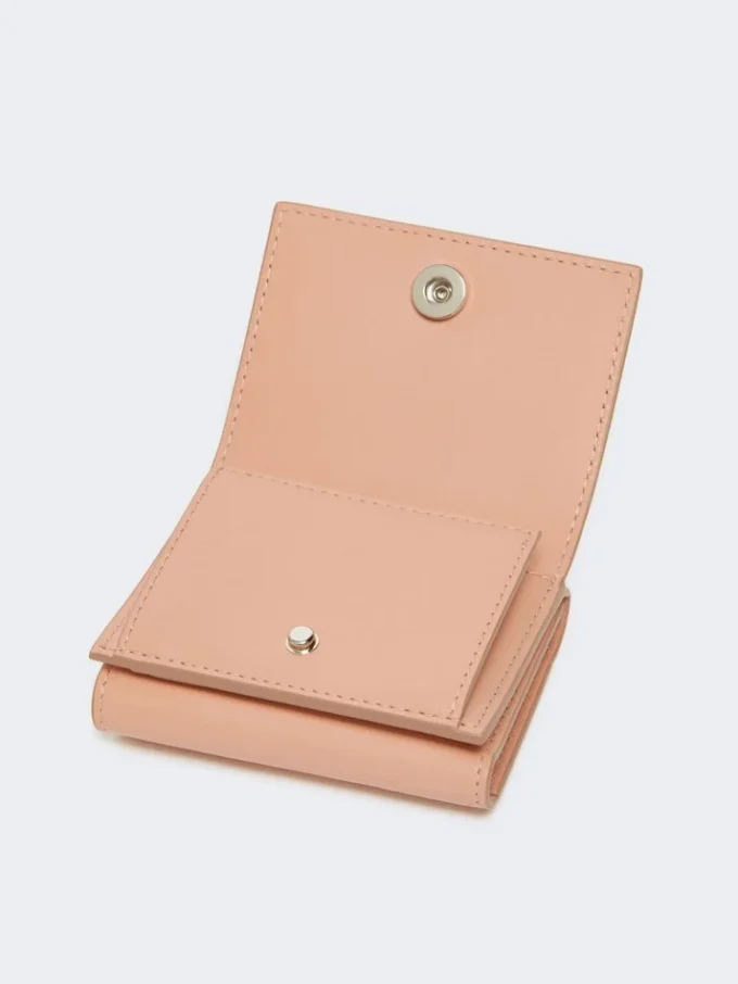 Leather tri-fold purse, pink Leather tri-fold purse, pink