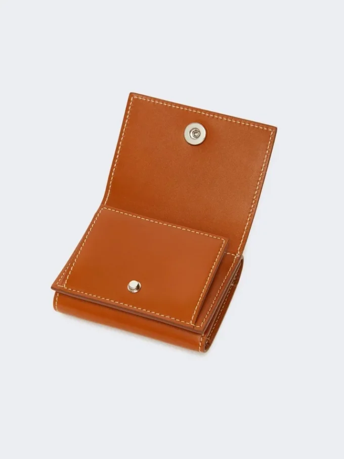 Leather tri-fold purse, rust Leather tri-fold purse, rust