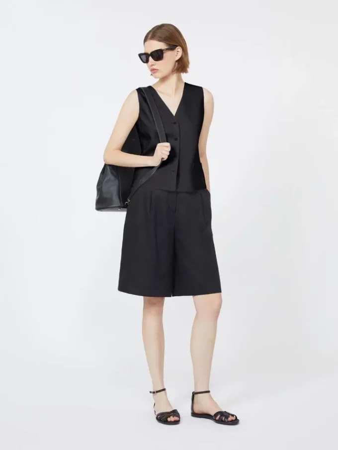 Linen canvas gilet, black