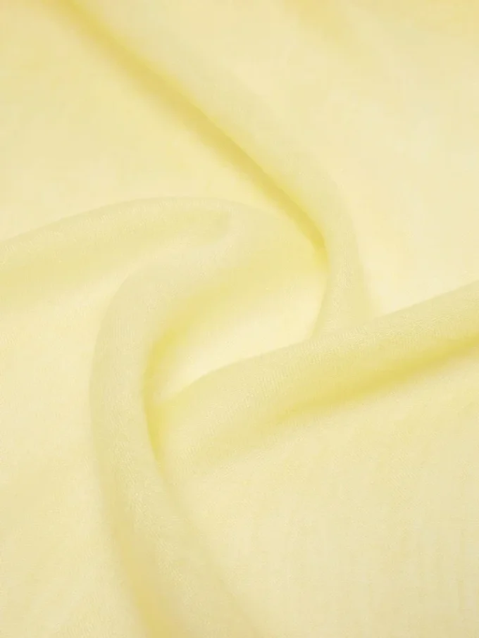 Linen stole with fringes, yellow Linen stole with fringes, yellow