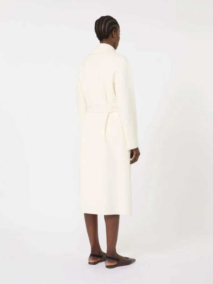 Long wool, cashmere and silk coat, white Long wool, cashmere and silk coat, white