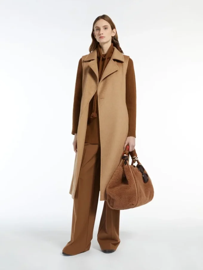 Medium teddy fabric marine bag, camel