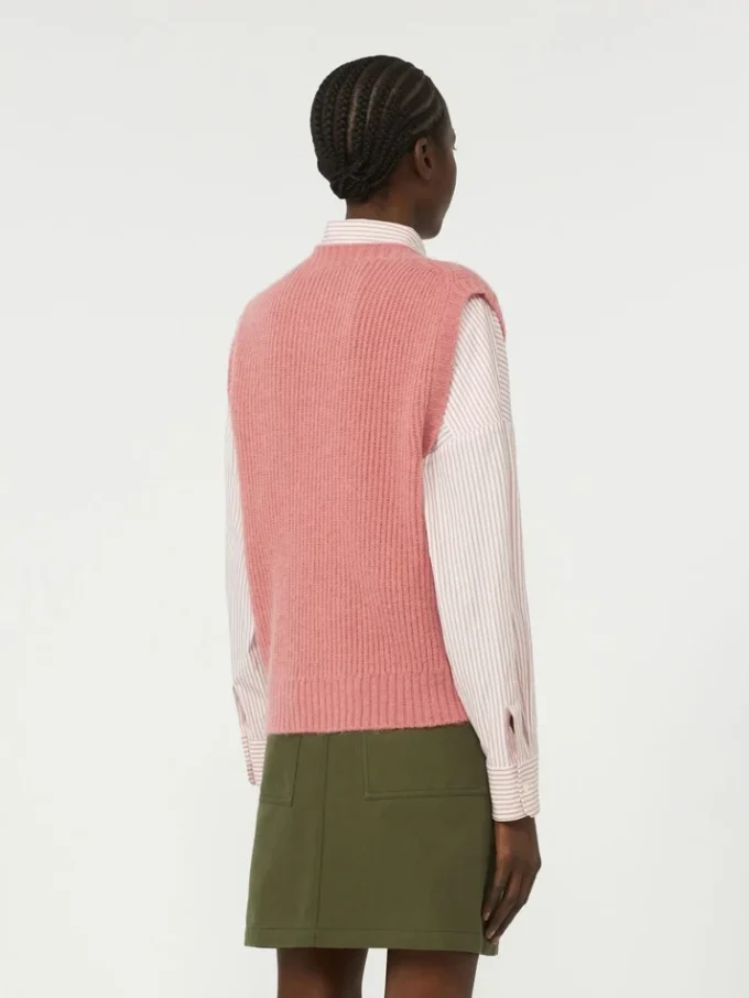 Mohair-blend gilet, antique rose Mohair-blend gilet, antique rose