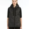 Padded water-repellent hooded gilet, black