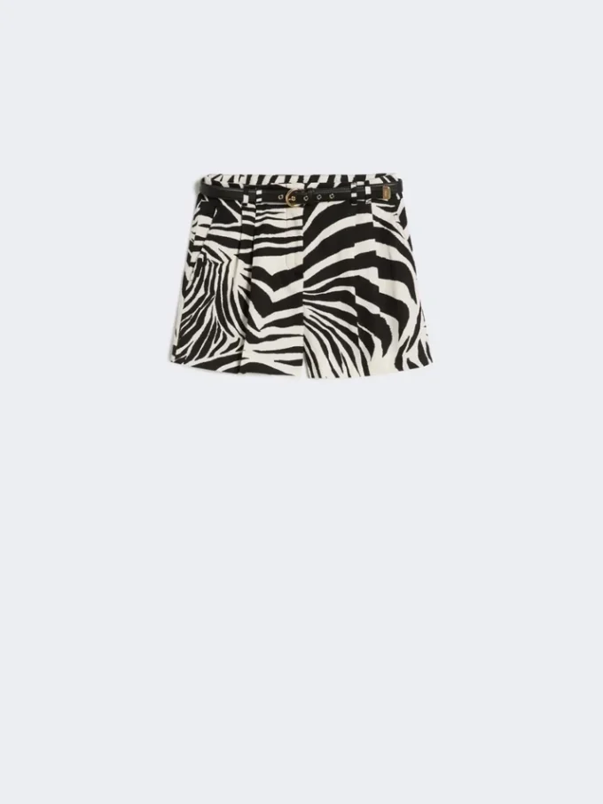 Printed cotton and linen shorts, black Printed cotton and linen shorts, black