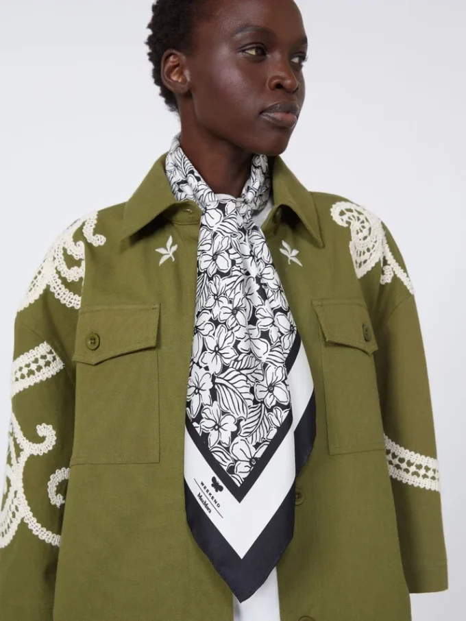 Printed silk foulard, optical white Printed silk foulard, optical white