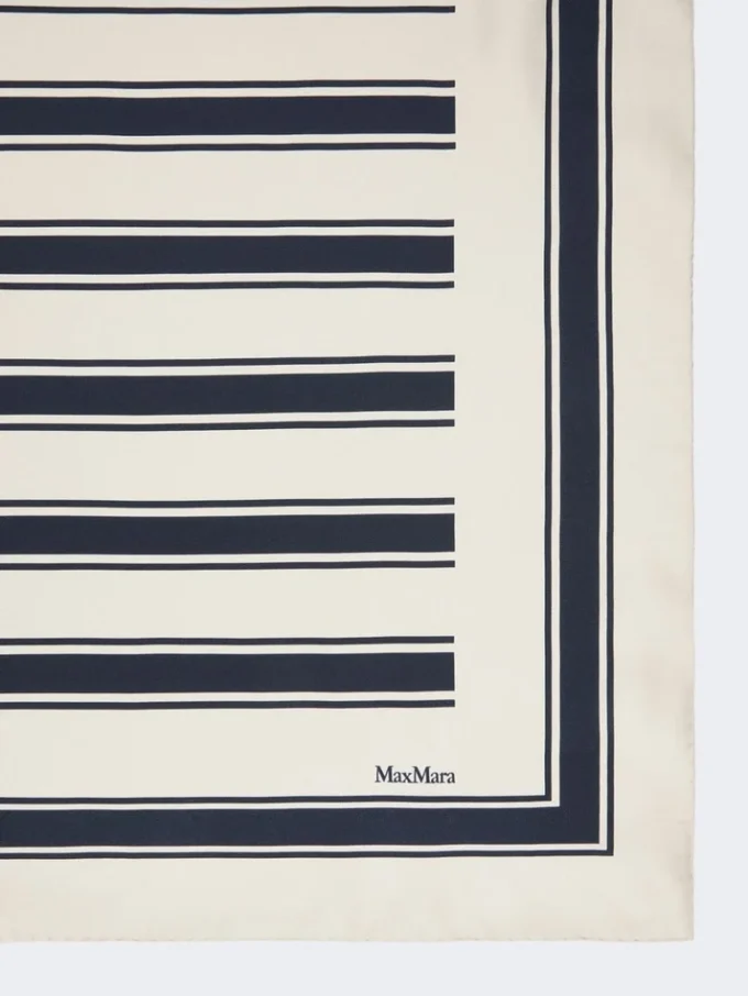 Printed silk foulard, ultramarine Printed silk foulard, ultramarine