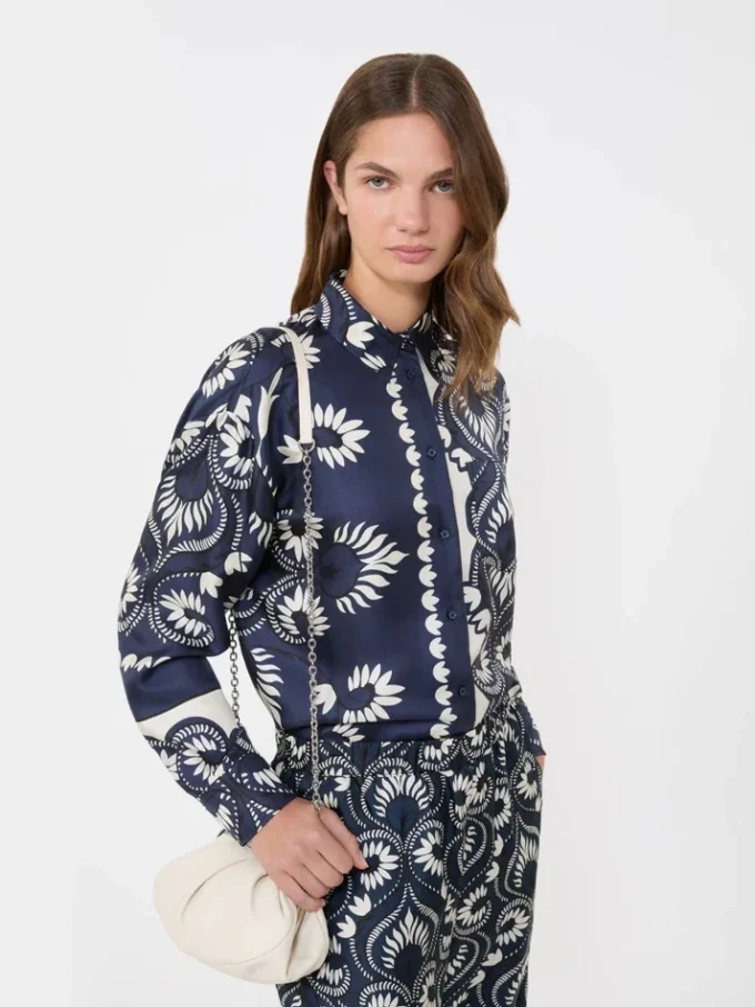 Printed silk patchwork shirt, navy Printed silk patchwork shirt, navy