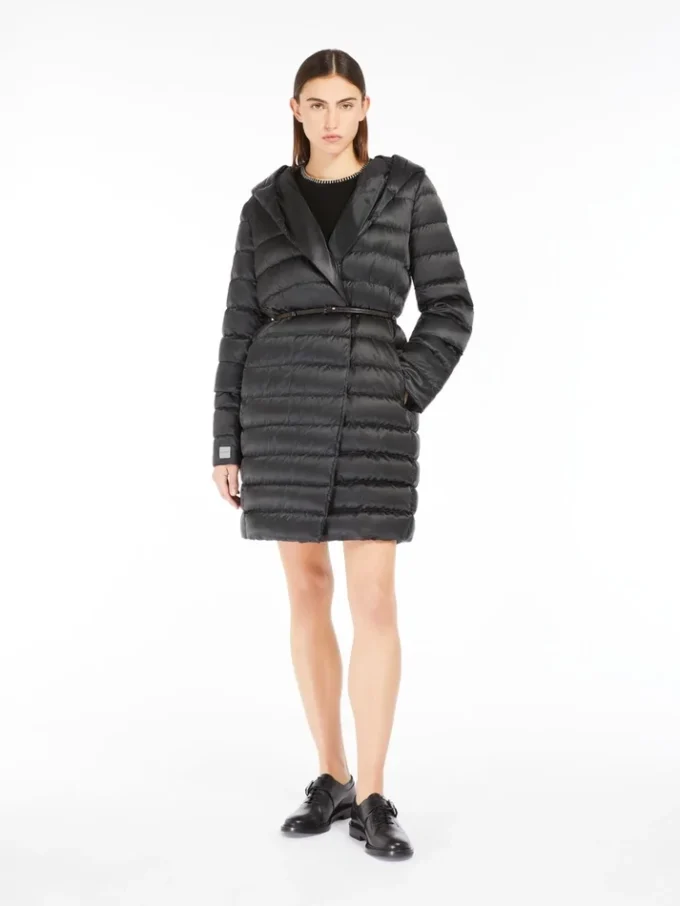 Reversible down jacket in water-repellent satin, black Reversible down jacket in water-repellent satin, black