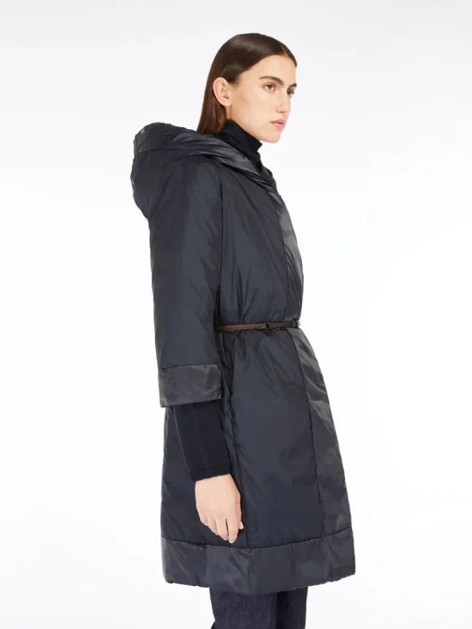 Reversible down jacket in water-repellent satin, midnightblue