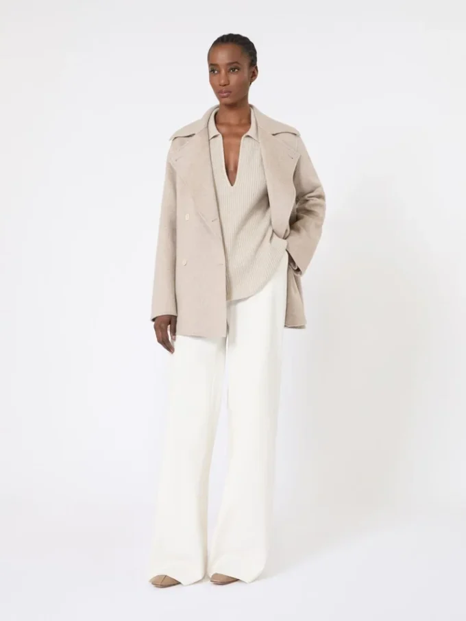 Ribbed cashmere jumper, beige Ribbed cashmere jumper, beige