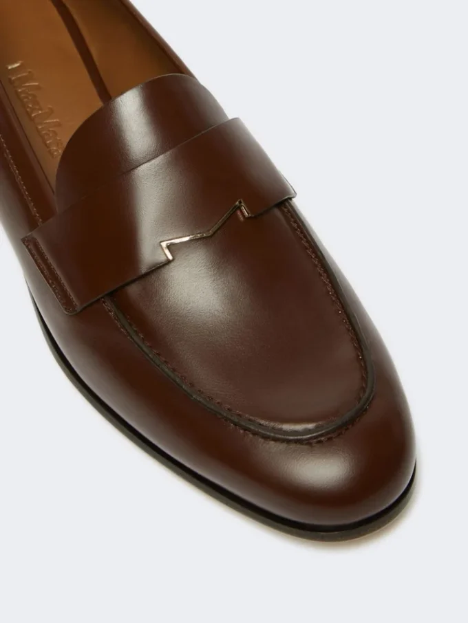 Semi-glossy leather moccasins, cocoa