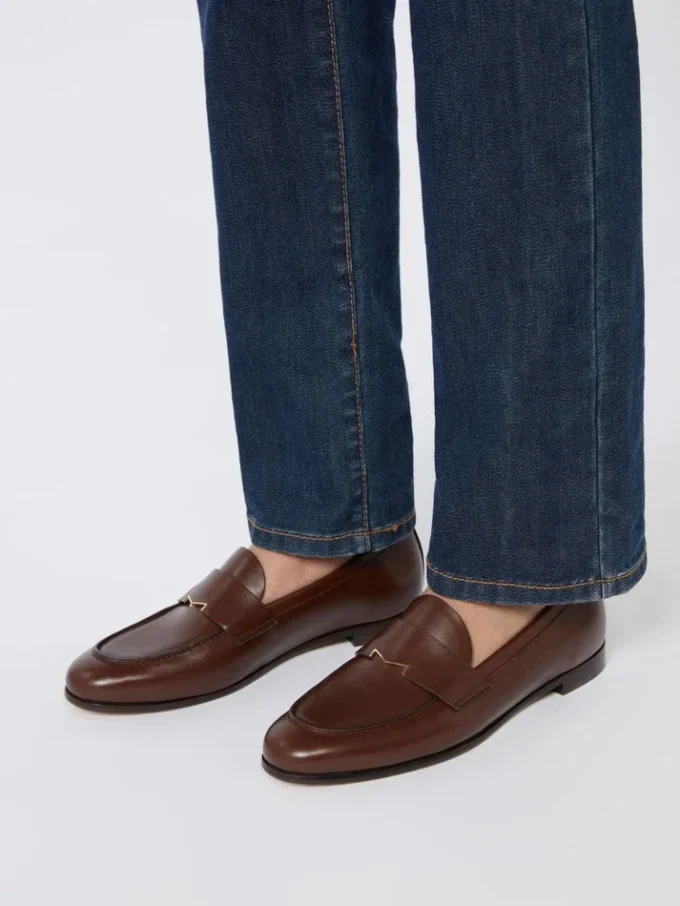 Semi-glossy leather moccasins, cocoa