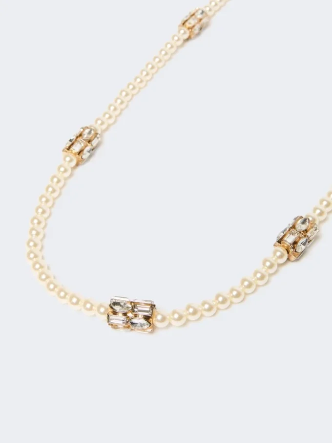 Set of metal and glass necklaces, emerald Set of metal and glass necklaces, emerald