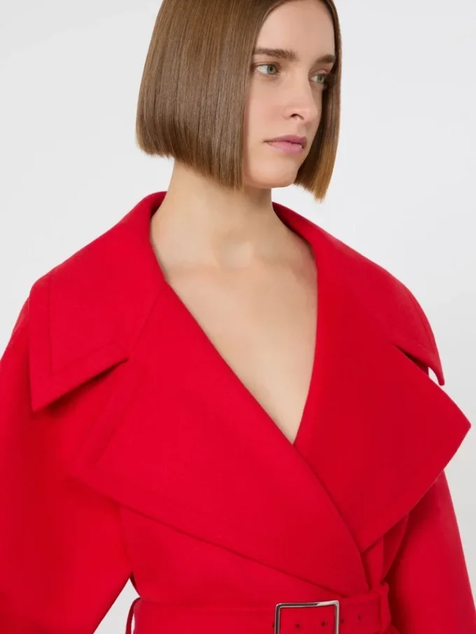 Short wool coat, red