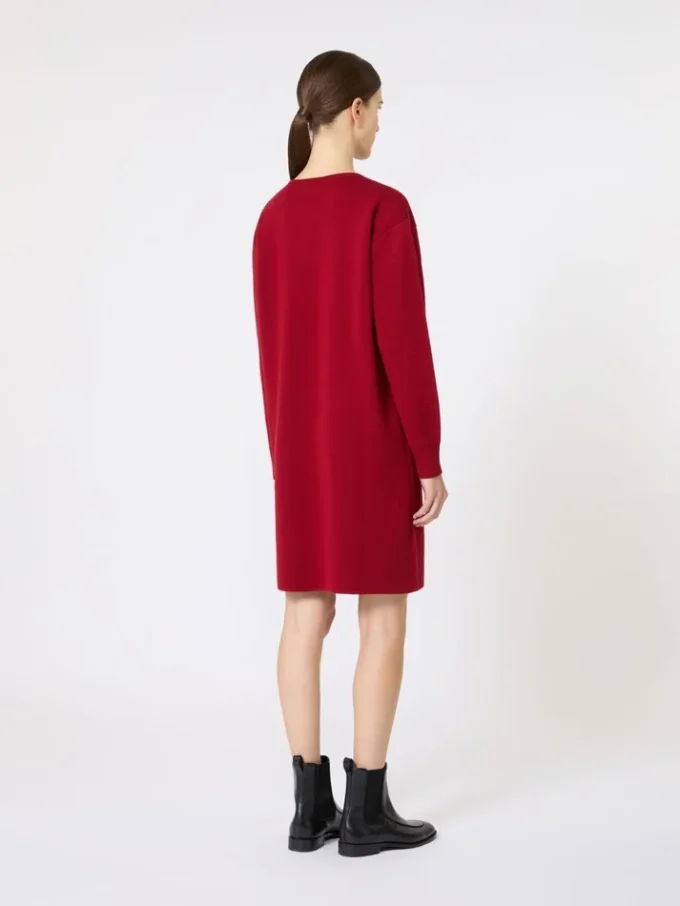 Short wool dress, dark red