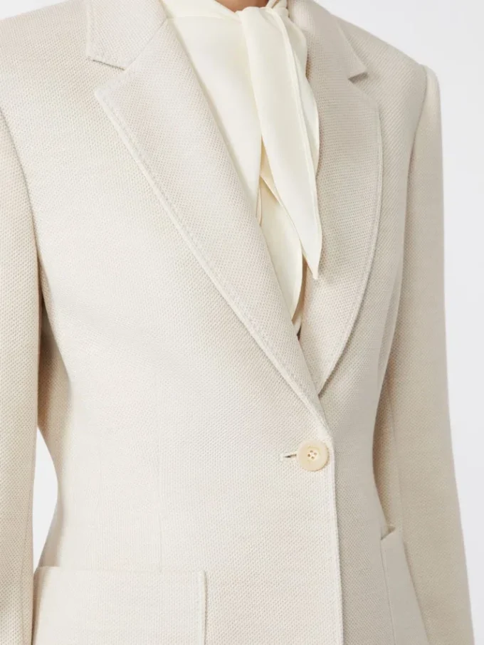 Single-breasted piqua jersey blazer, ivory Single-breasted piqua jersey blazer, ivory