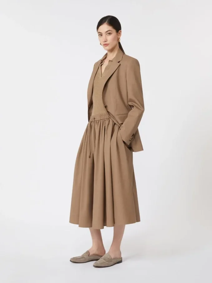 Woollen cloth midi skirt, hazelnut brown Woollen cloth midi skirt, hazelnut brown