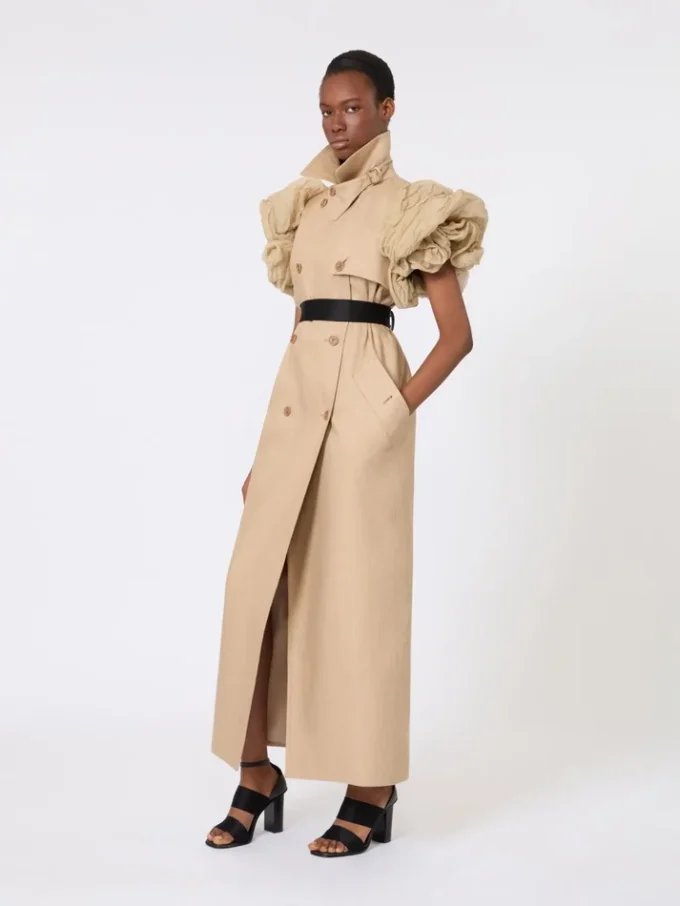 Sleeveless duster coat in linen basketweave with ruffles, camel Sleeveless duster coat in linen basketweave with ruffles, camel