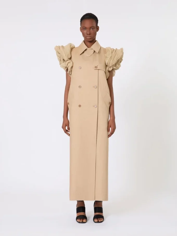 Sleeveless duster coat in linen basketweave with ruffles, camel Sleeveless duster coat in linen basketweave with ruffles, camel