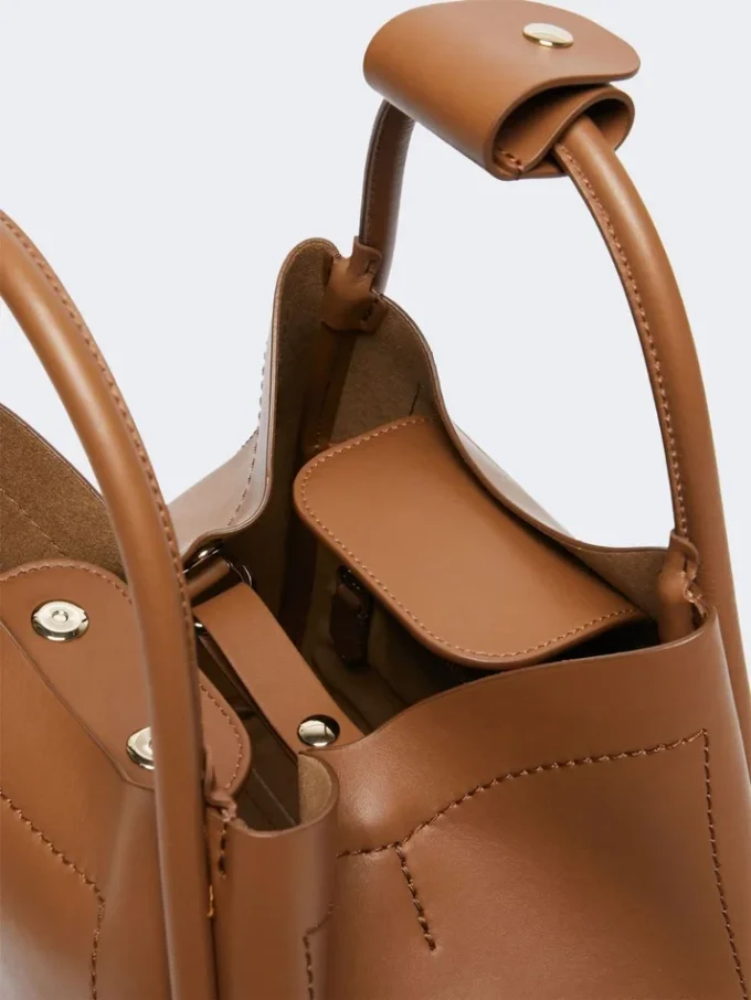 Small leather marine bag, brown bronze