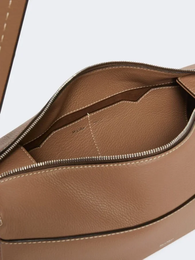 Small leather shoulder bag, brown