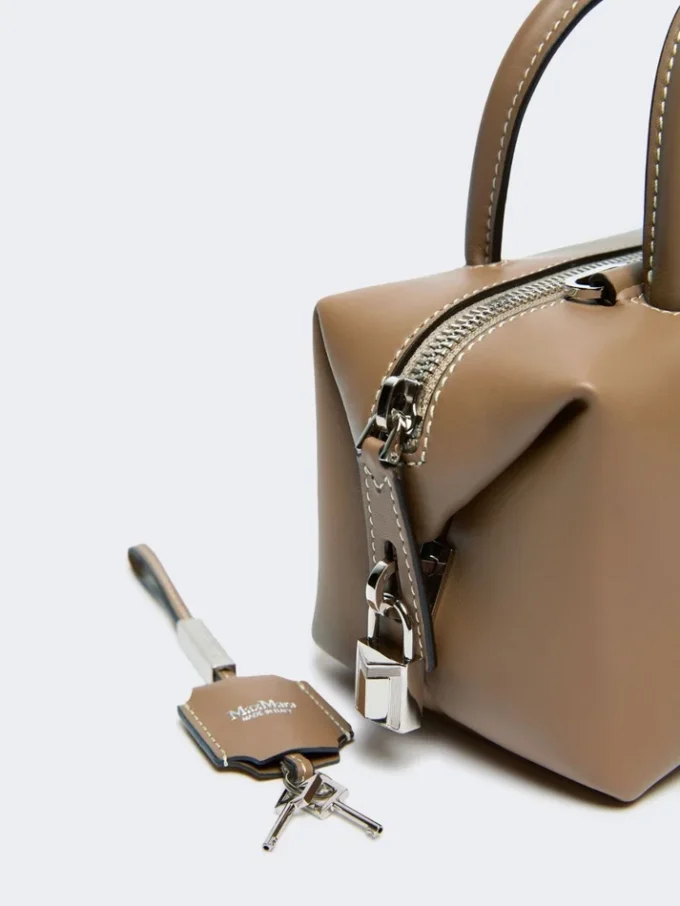 Small natural leather bowler bag, mud