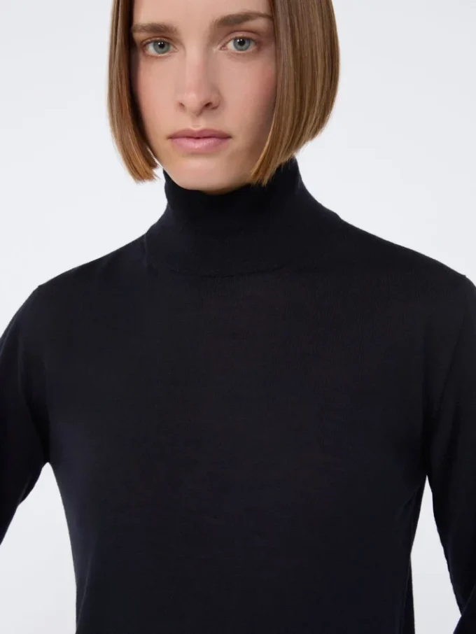 Stockinette-stitched wool polo-neck sweater, ultramarine Stockinette-stitched wool polo-neck sweater, ultramarine