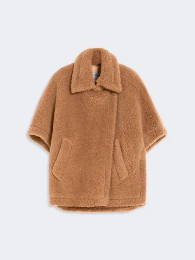 Teddy fabric cape, camel