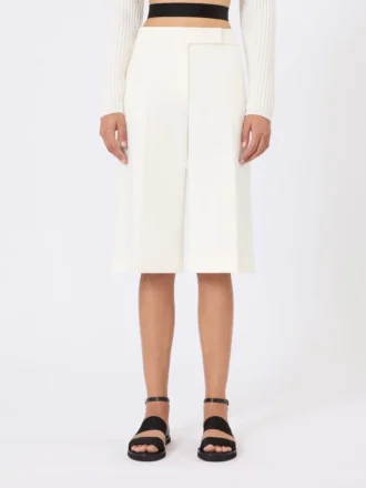 Viscose crepe jersey bermuda shorts, white Viscose crepe jersey bermuda shorts, white