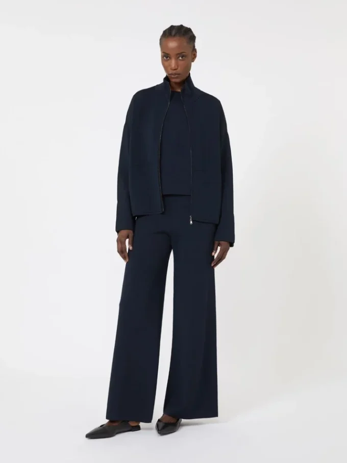 Viscose crepe yarn cardigan, ultramarine Viscose crepe yarn cardigan, ultramarine