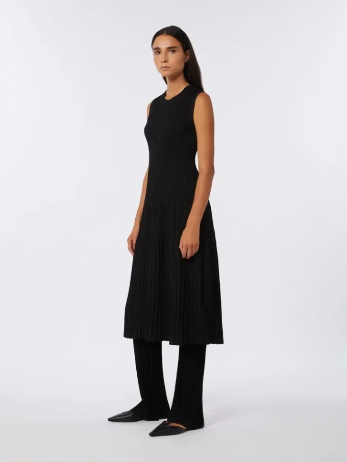 Viscose crepe yarn dress, black Viscose crepe yarn dress, black